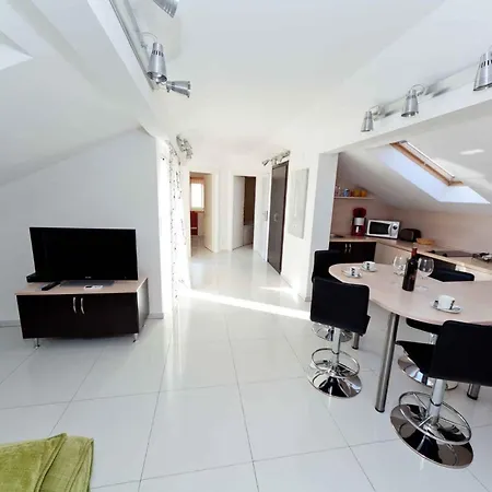 Crikvenica, Vinodol 14