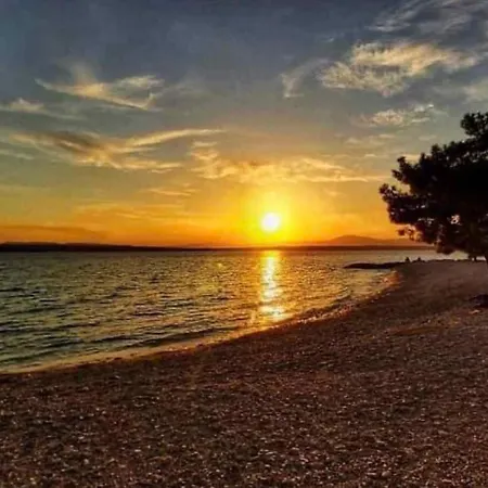 Crikvenica, Vinodol 14 アパート *